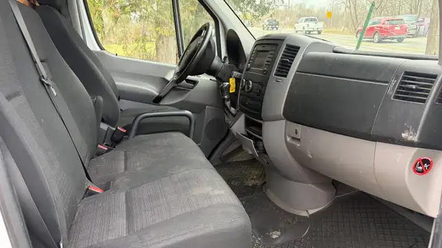 2018 Mercedes-Benz Sprinter Cargo Van 2500 - Photo 12