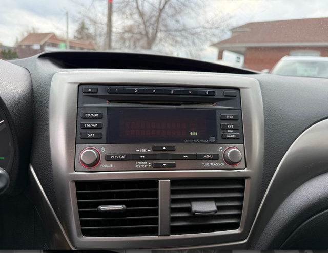 2010 Subaru Impreza 2.5i – No Accident | Fully Serviced | AS-IS - Photo 5