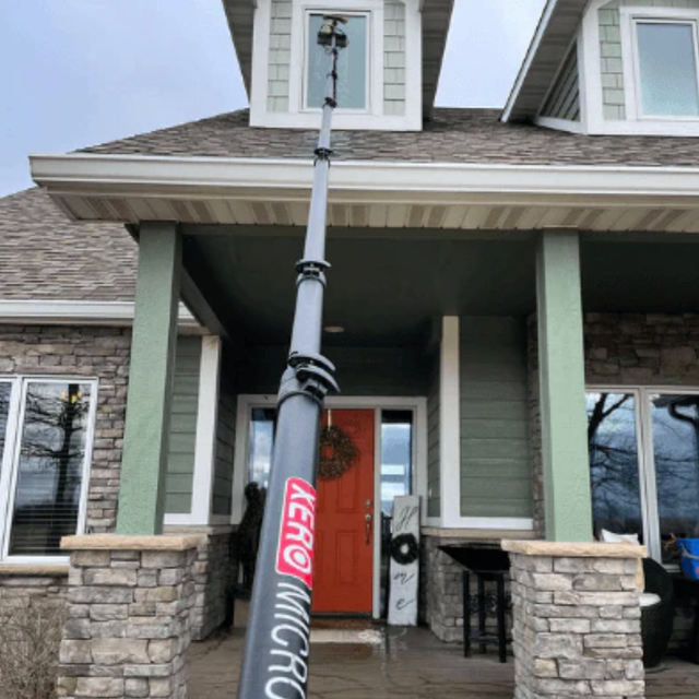 Window Cleaning Technician - Photo 3