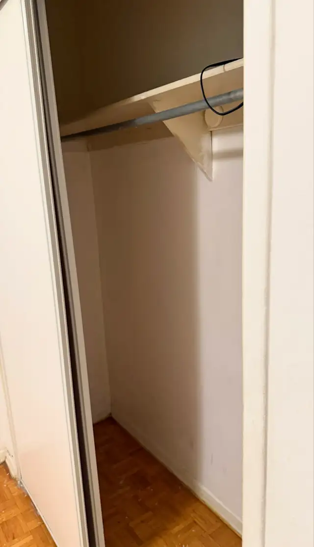 UTSC private room for rent - Photo 3