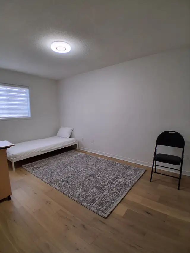 Female Only Rental | All-Inclusive Rooms Available for May 1st - Photo 7