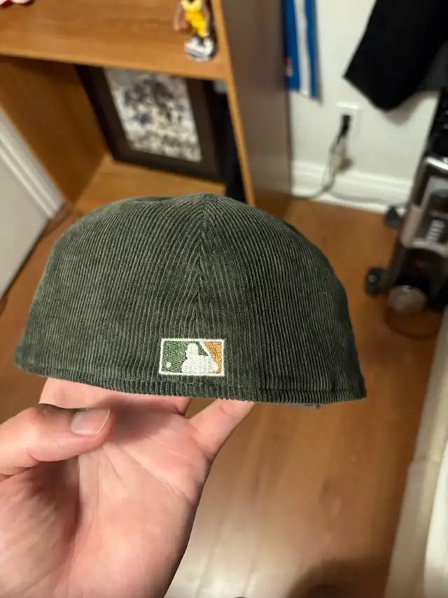 MLB Fitted Hats - Photo 3