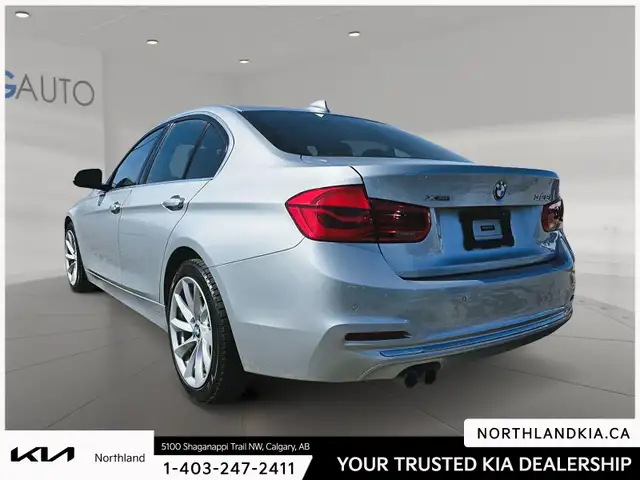 2016 BMW 3 Series 328i xDrive - Photo 2