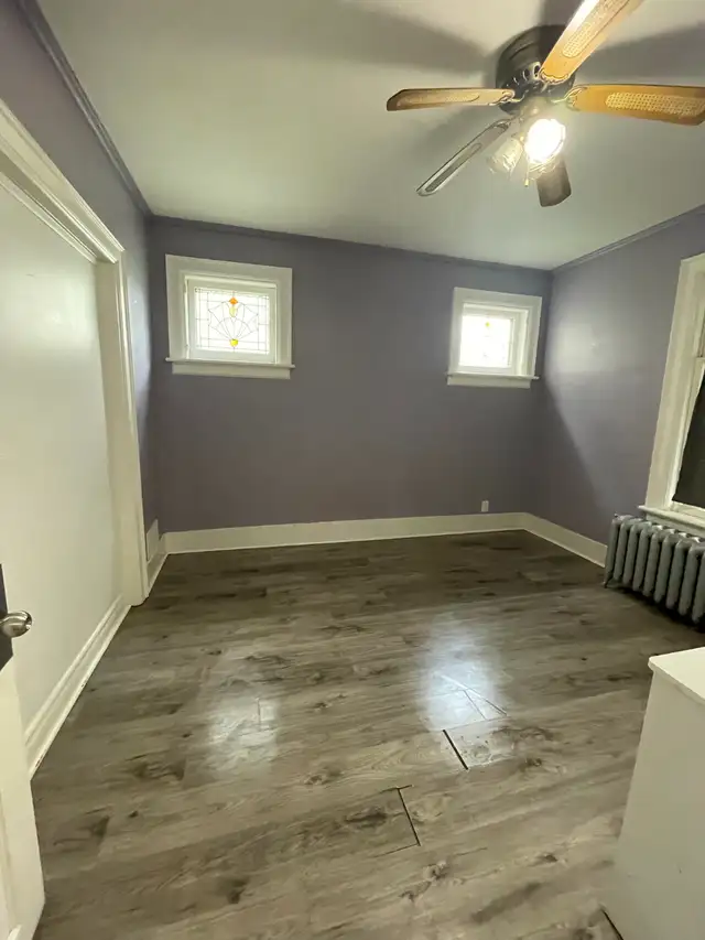 PERFECTLY LOCATED! Kitchener 3-bedroom house $2580/month - Photo 4