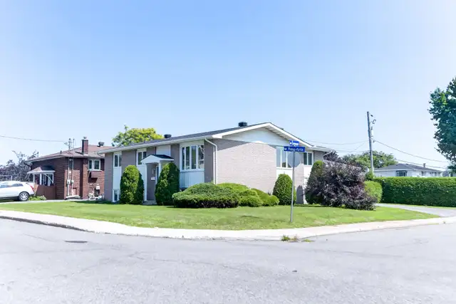 Comfortable, fully furnished and air-conditioned rooms for rent