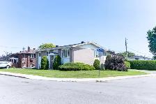 Comfortable, fully furnished and air-conditioned rooms for rent