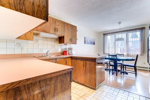 Comfortable, fully furnished and air-conditioned rooms for rent - Photo 4