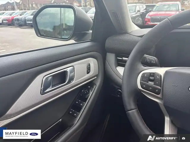 2026 Ford Explorer Active 200A EQUIPMENT GROUP ACTIVE 4WD TRIM - Photo 17