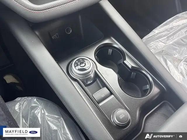 2026 Ford Explorer Active 200A EQUIPMENT GROUP ACTIVE 4WD TRIM - Photo 18