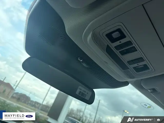 2026 Ford Explorer Active 200A EQUIPMENT GROUP ACTIVE 4WD TRIM - Photo 20