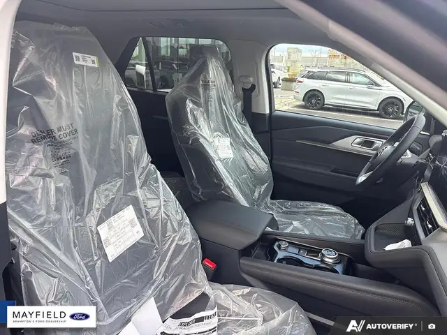 2026 Ford Explorer Active 200A EQUIPMENT GROUP ACTIVE 4WD TRIM - Photo 21