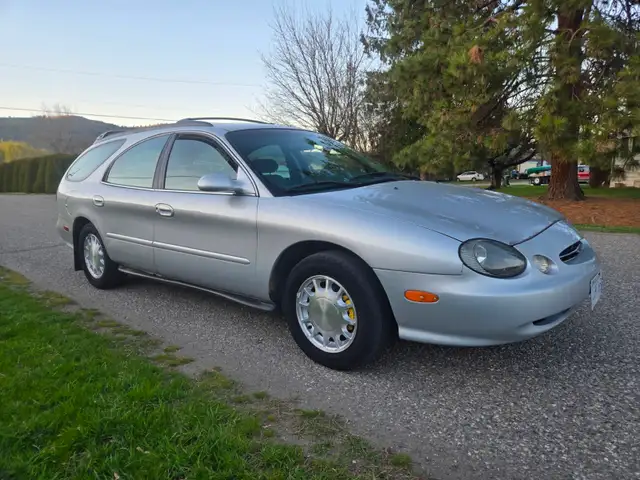 1999 FORD TAURUS SE STATION WAGON SAME OWNER SINCE 2003 EXCELLEN