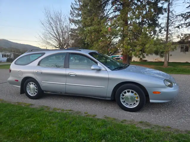 1999 FORD TAURUS SE STATION WAGON SAME OWNER SINCE 2003 EXCELLEN - Photo 2