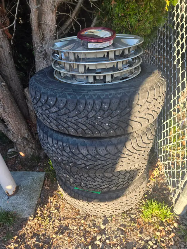 1999 FORD TAURUS SE STATION WAGON SAME OWNER SINCE 2003 EXCELLEN - Photo 8