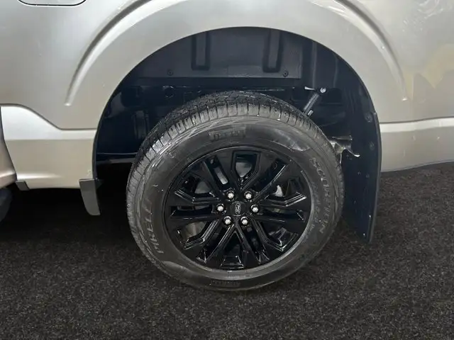 2026 Ford F-150 XLT - Photo 9