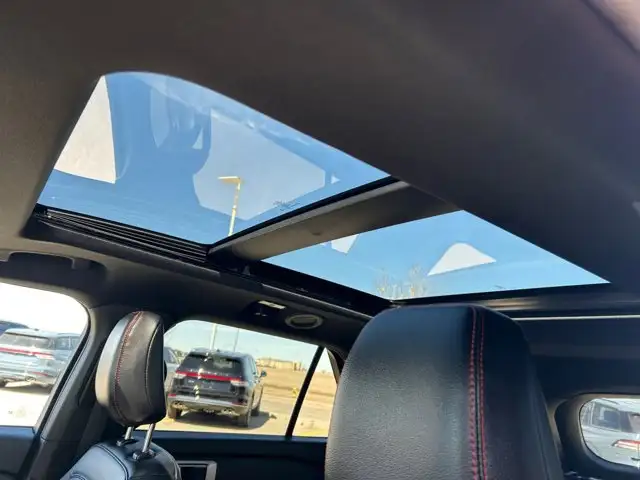 2024 Ford Explorer ST-LINE 4WD New Arrival - Photo 17