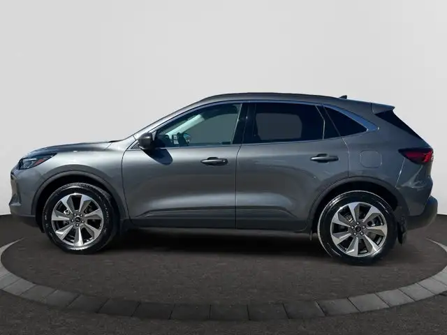 2025 Ford Escape PLATINUM EcoBoost™ AWD New Arrival - Photo 2