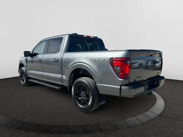 2026 Ford F-150 XLT - Photo 3