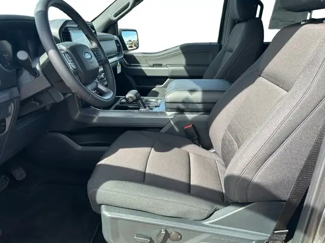 2026 Ford F-150 XLT - Photo 14