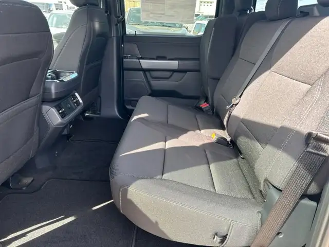 2026 Ford F-150 XLT - Photo 18