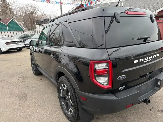 2022 Ford Bronco Sport Outer Banks / Nav/ Htd seats and wheel - Photo 5