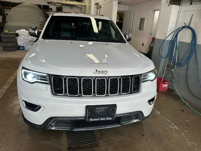 2019 Jeep Grand Cherokee - Photo 3