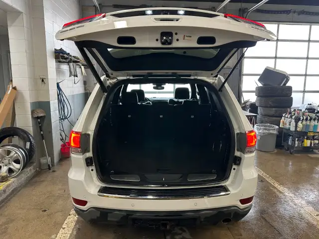 2019 Jeep Grand Cherokee - Photo 9