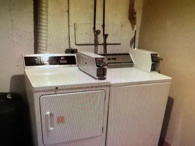 One bedroom suite for rent - Photo 6