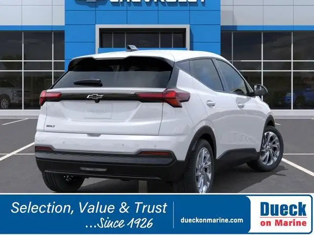 2027 Chevrolet Bolt LT - Photo 4