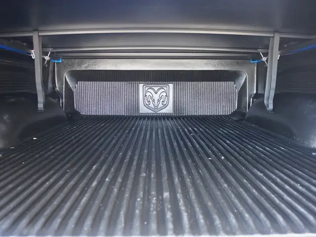 2021 Ram 1500 SPORT HEMI 4x4 Crew Cab 5'7 Box - NIGHT EDITION - Photo 14