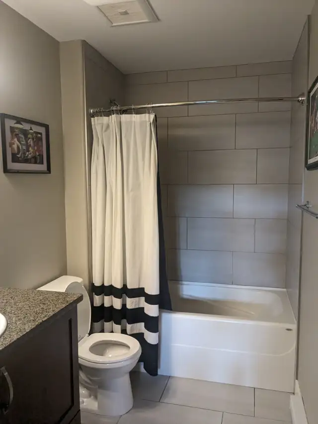 Beautiful 1 bedroom 1 bath apartment across from TRU Kamloops - Photo 14