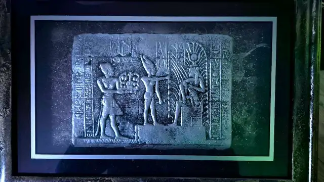 Ancient Egypt frame 20 x 14 with interior leds - Photo 2