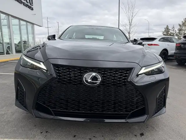 2023 Lexus IS 300 F SPORT 2 - Photo 2