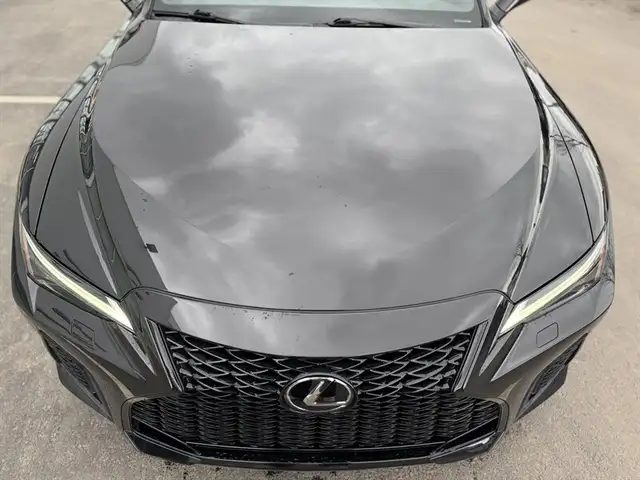 2023 Lexus IS 300 F SPORT 2 - Photo 11