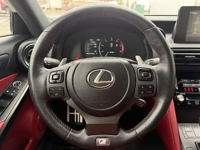2023 Lexus IS 300 F SPORT 2 - Photo 15
