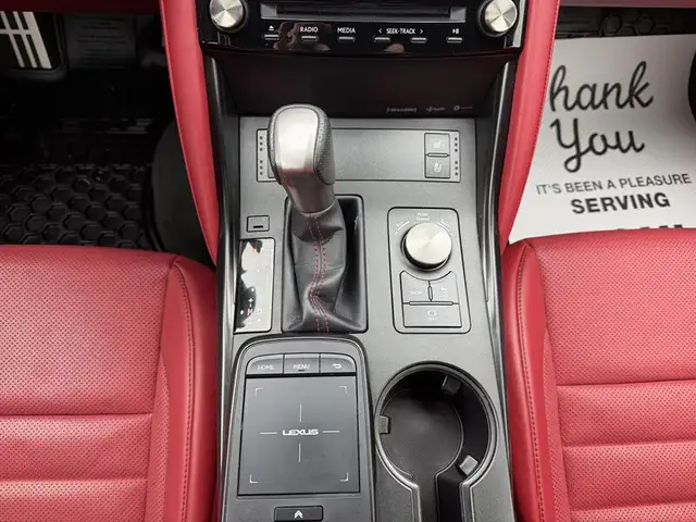 2023 Lexus IS 300 F SPORT 2 - Photo 19