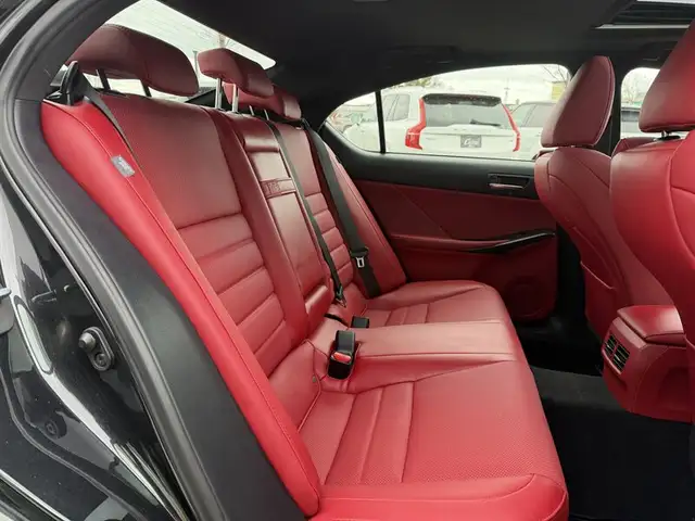 2023 Lexus IS 300 F SPORT 2 - Photo 24
