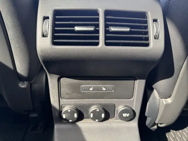 2017 Jaguar F-PACE 35t Prestige - Photo 16