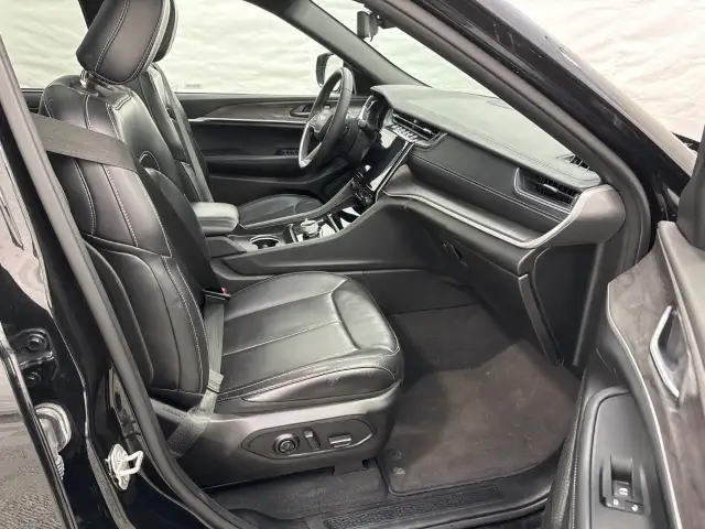 2024 Jeep Grand Cherokee L - Photo 16