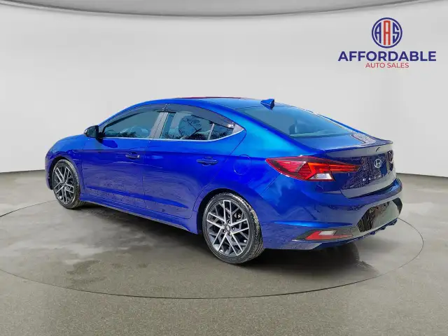2019 Hyundai Elantra Sport - Photo 3