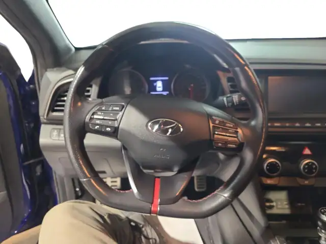 2019 Hyundai Elantra Sport - Photo 13