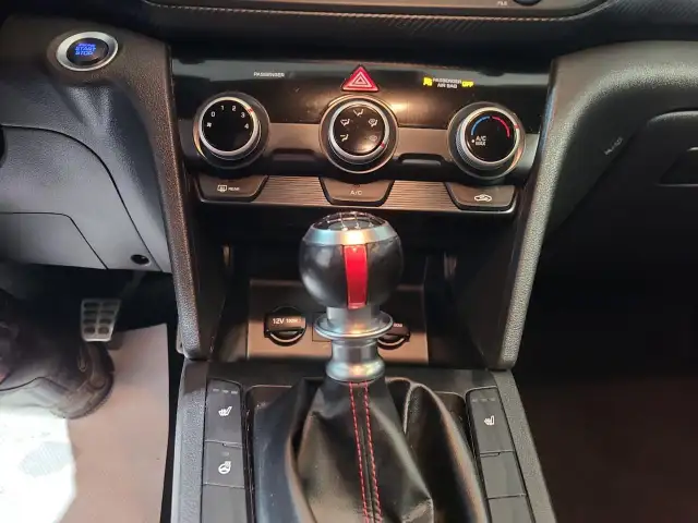 2019 Hyundai Elantra Sport - Photo 15