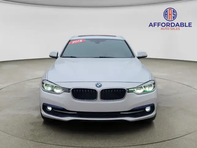 2018 BMW 3 Series 330i xDrive - Photo 8