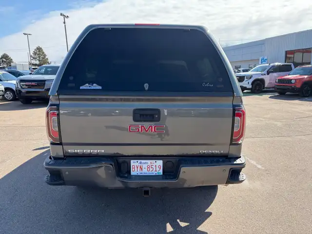 2017 GMC Sierra 1500 Denali - Leather Seats - $301 B/W - Photo 6
