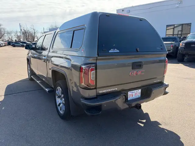 2017 GMC Sierra 1500 Denali - Leather Seats - $301 B/W - Photo 7