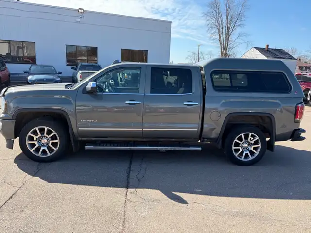 2017 GMC Sierra 1500 Denali - Leather Seats - $301 B/W - Photo 8