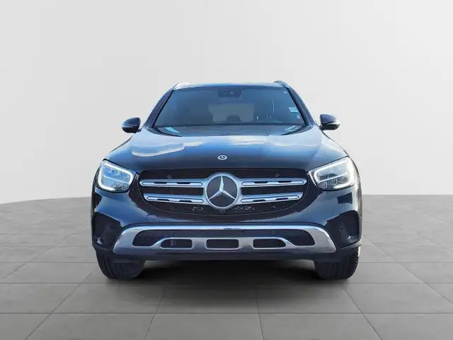 2022 Mercedes-Benz GLC 300 AWD | Apple CarPlay | Panoramic Su... - Photo 3