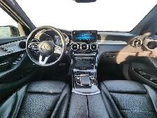 2022 Mercedes-Benz GLC 300 AWD | Apple CarPlay | Panoramic Su... - Photo 12