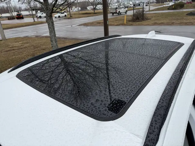 2026 Buick Envision Sport Touring - Sunroof - $377 B/W - Photo 8