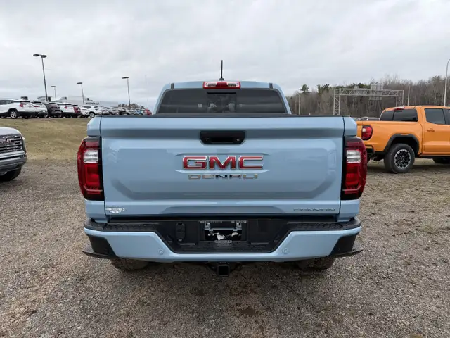 2026 GMC Canyon Denali - Leather Seats - Sunroof - $484 B/W - Photo 6
